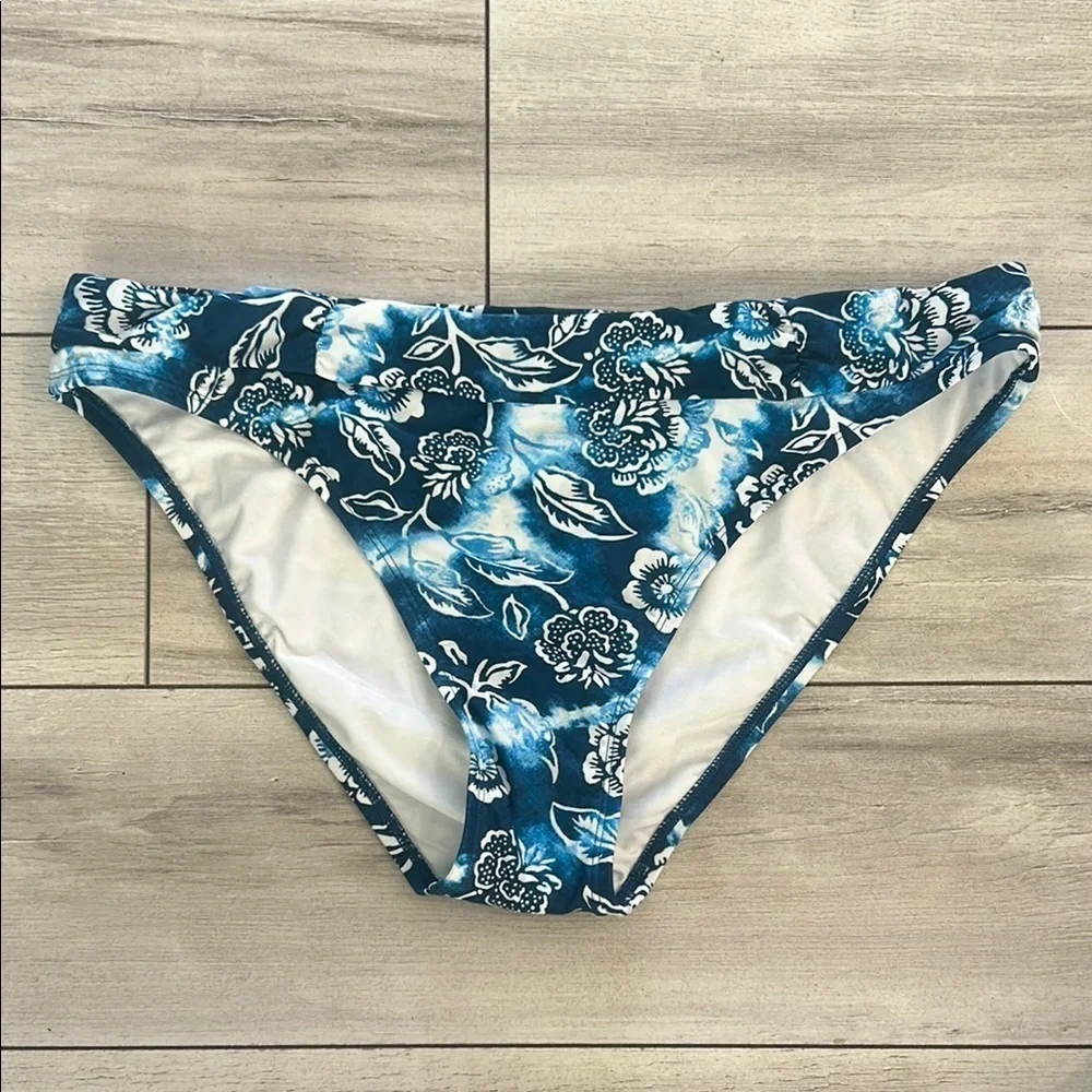 New Directions blue floral print bikini swim bottoms size XL NWOT